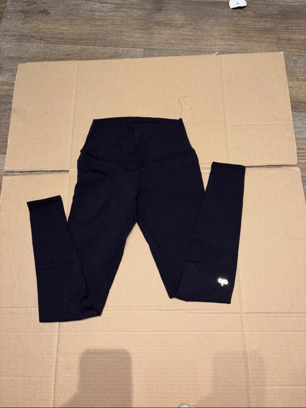ALO Black High-Waist Active Leggings size S